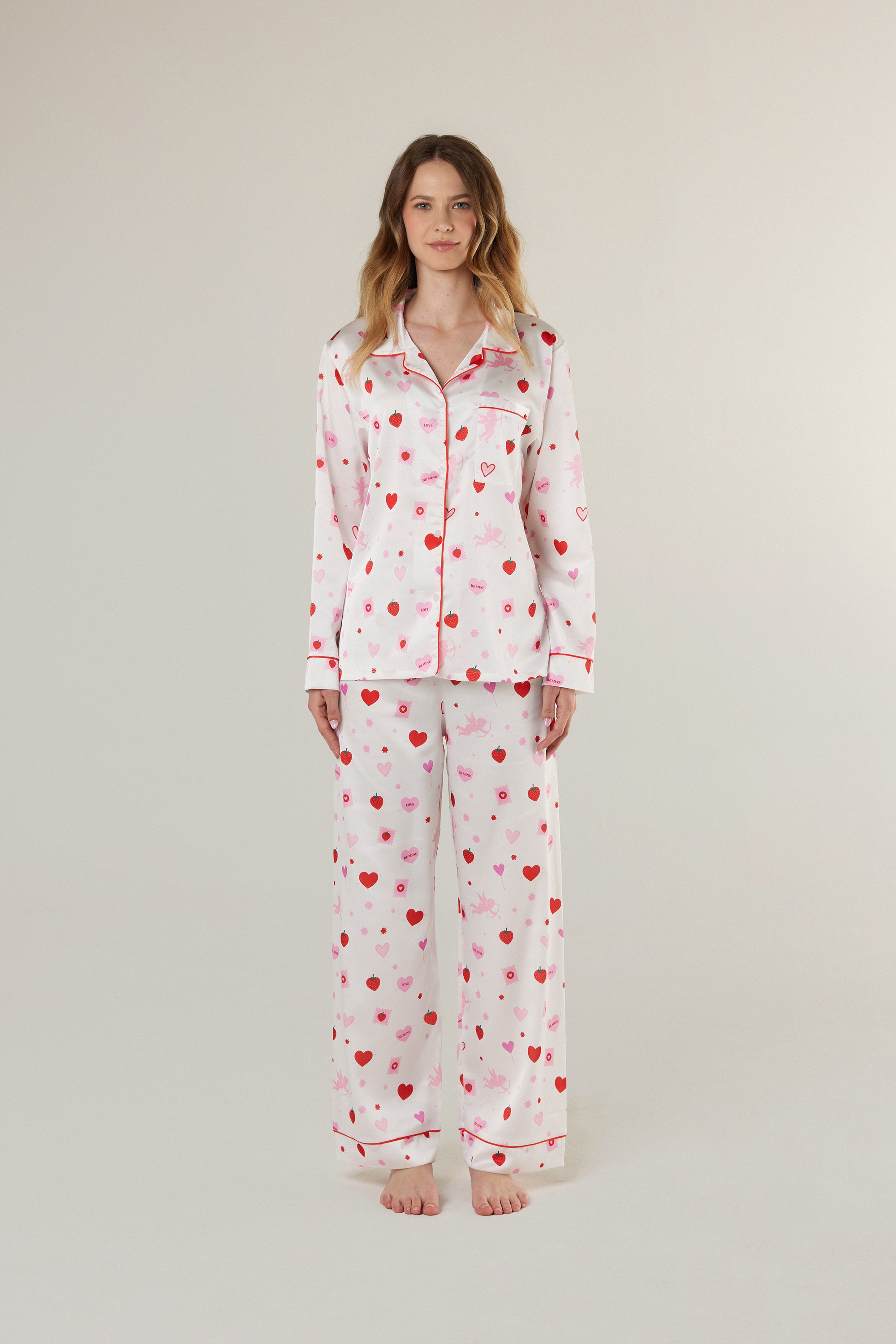 love, sweets & hugs white